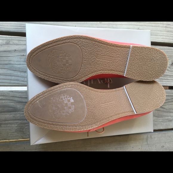 Vince Camuto - Orange Leather Women’s Dress Shoes - Picture 4 of 4